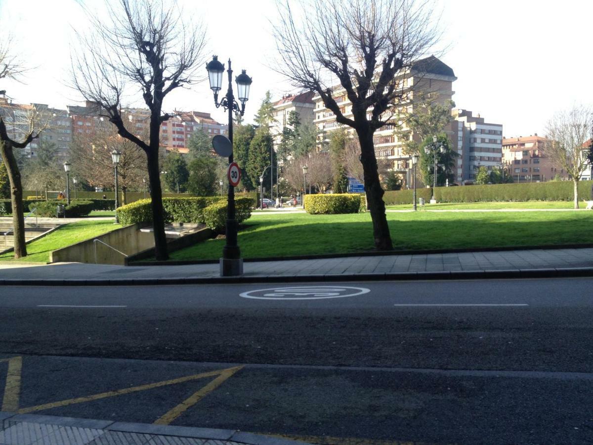 Apartamento Masaveu Apartman Oviedo Kültér fotó